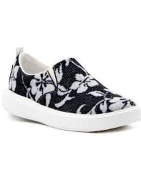 NWT, NWOB $150 NWOB $150 Woolloomooloo × Hoffman “Byron” Merino Wool Slip-On